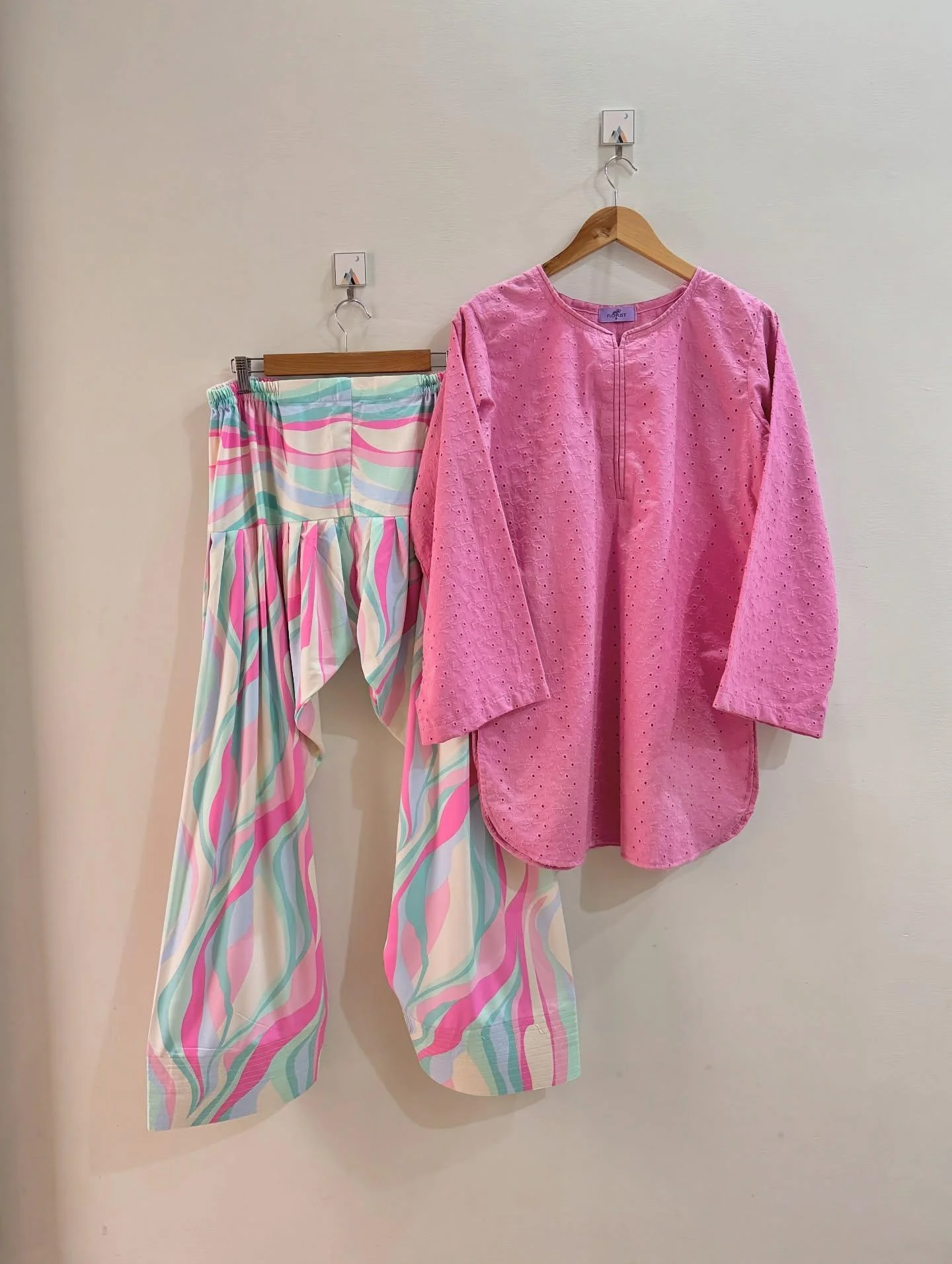 Blush Chicken Kari Farshi Shalwar - Image 5