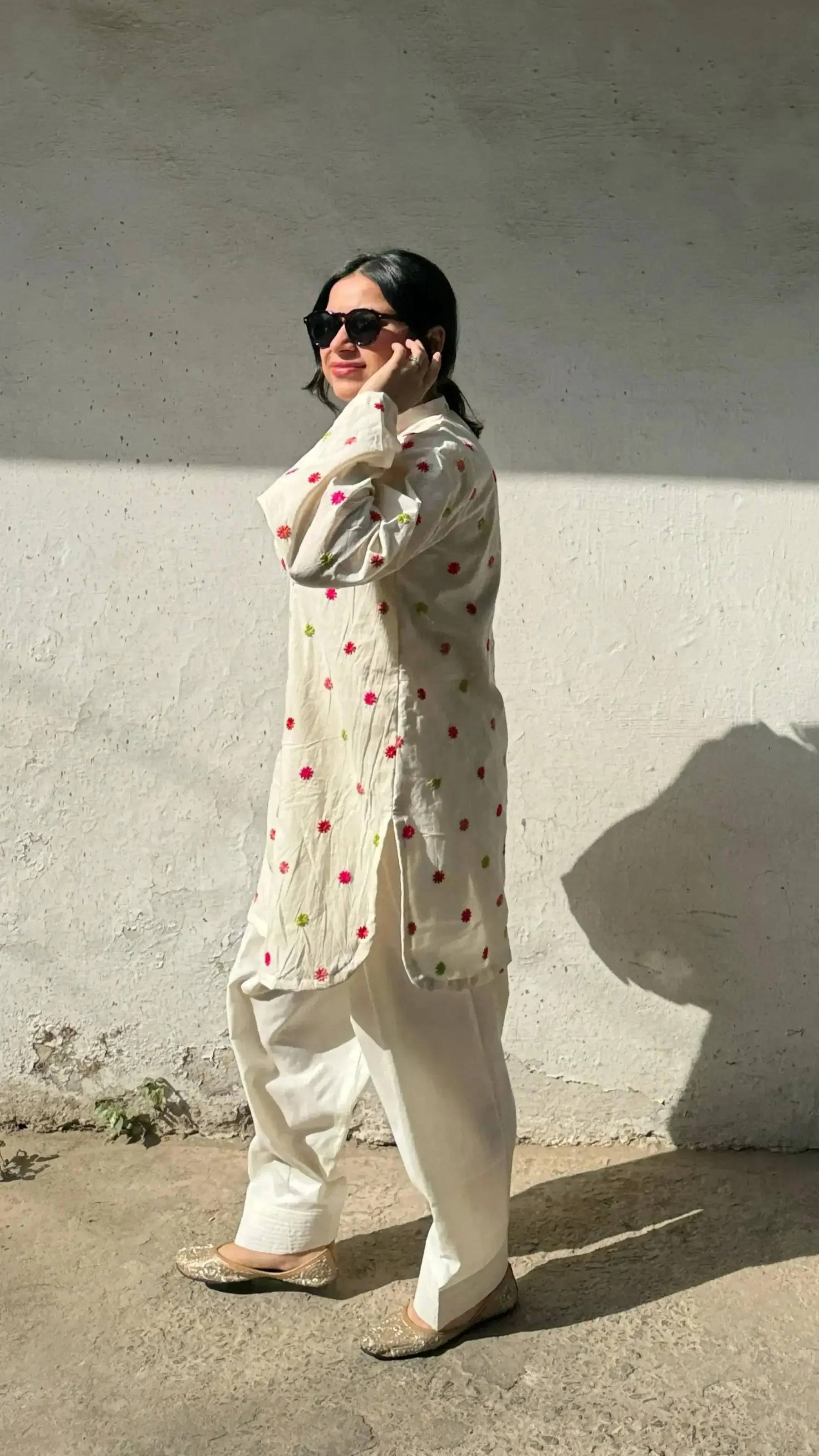 Heer Emb Farshi Shalwar Set - Image 6