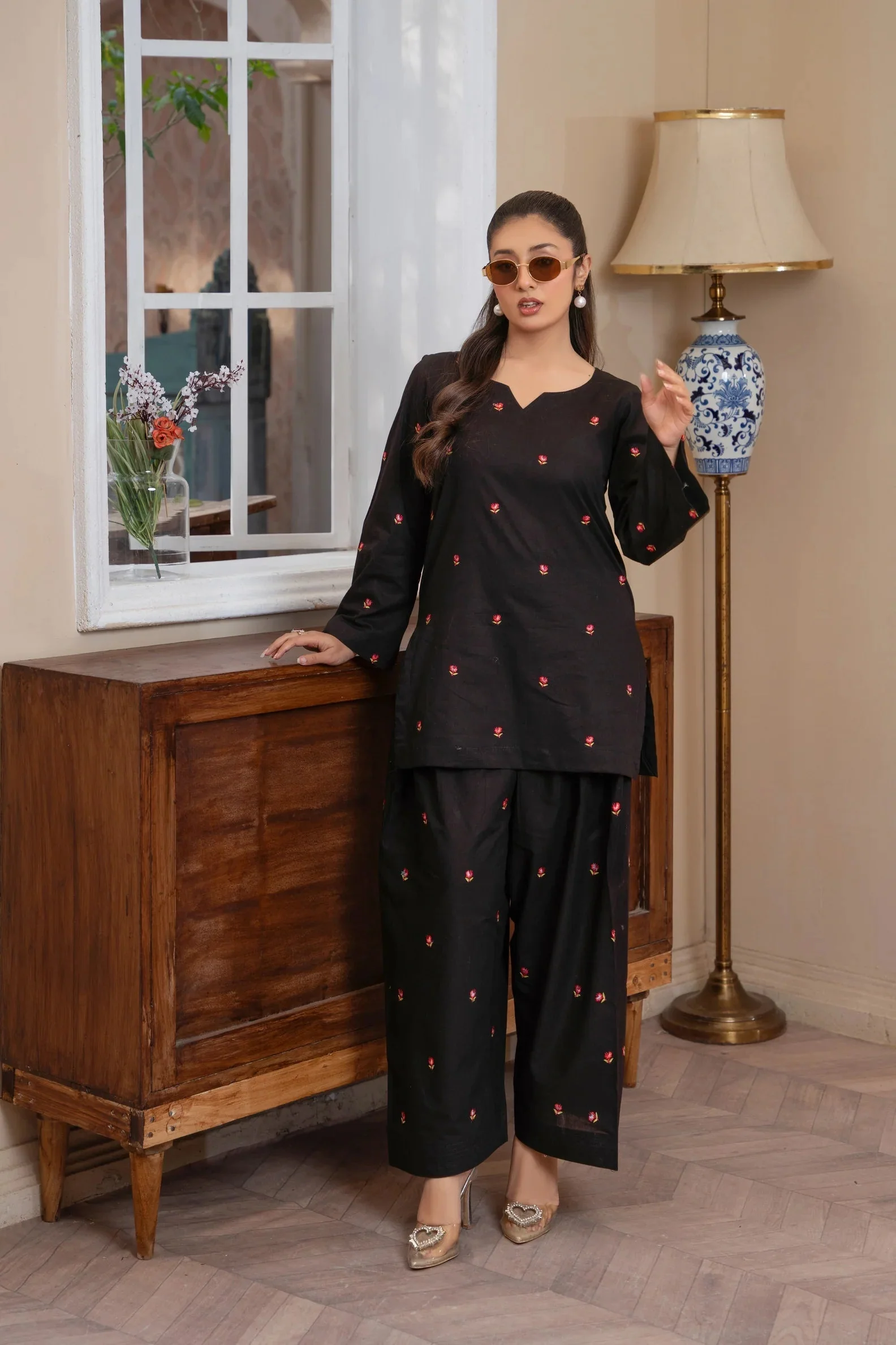 Lina Farshi Shalwar Set - Image 6